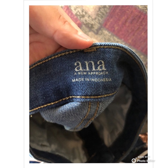 Denim midi skirt - Picture 3 of 3